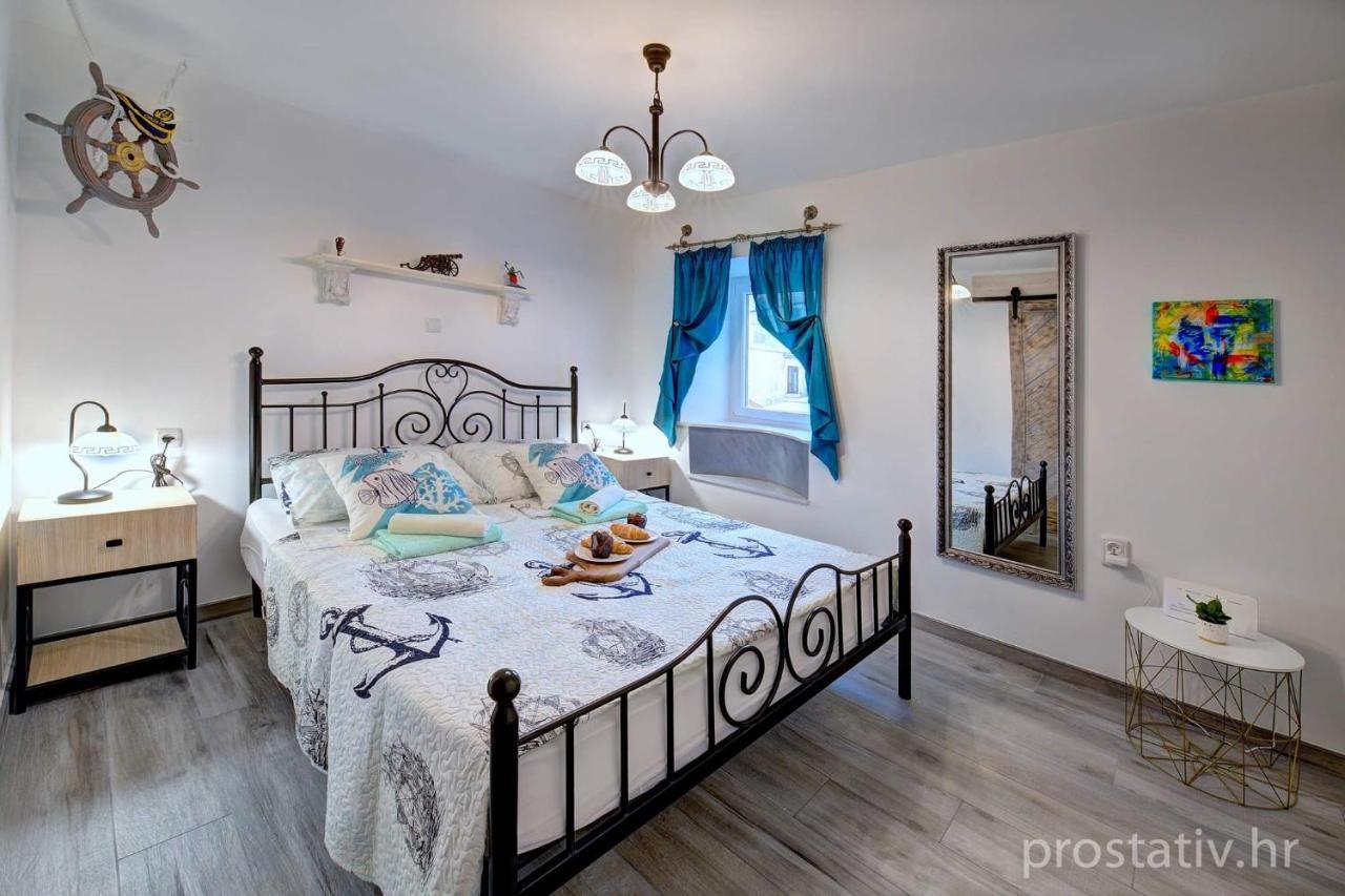 Apartmani Frankopan 1 Сень Екстер'єр фото